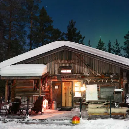 Peurakaltio Arctic Retreat 度假村 穆奥尼奥