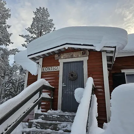 Peurakaltio Arctic Retreat * Muonio