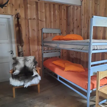 Peurakaltio Arctic Retreat * Muonio